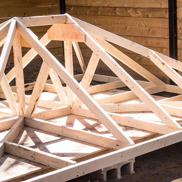 Individuelle Holzbauarbeiten  - gefertigt von der Holzwerkstatt Käser.